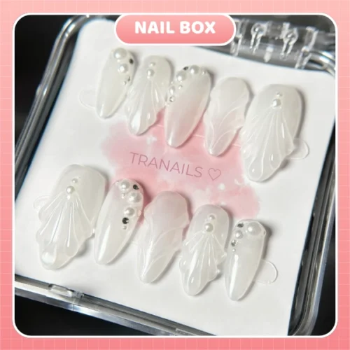 nail box